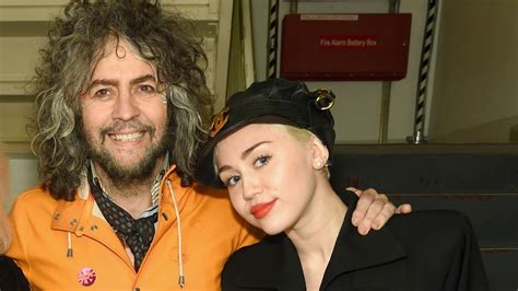 miley peeing|Flaming Lips Frontman Wayne Coyne Says Miley Cyrus Texts .